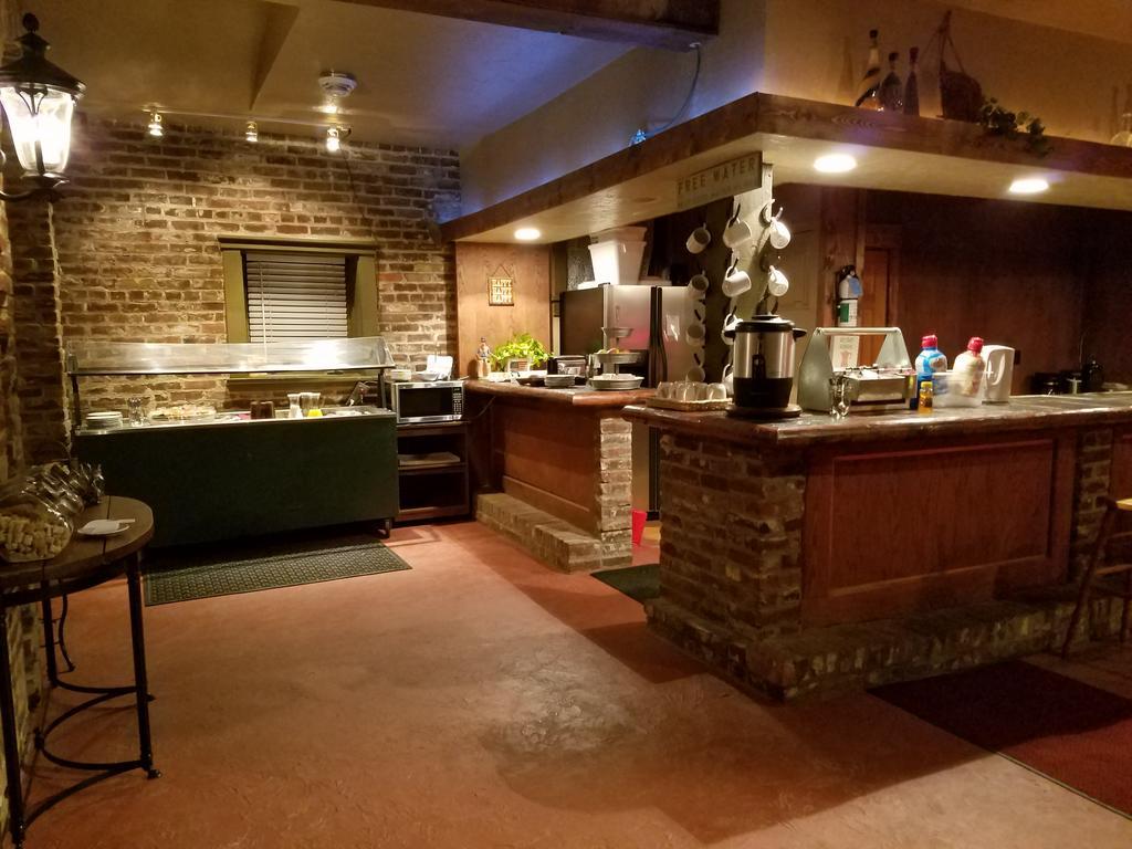 Dakota Spur Hotel Lead Εξωτερικό φωτογραφία